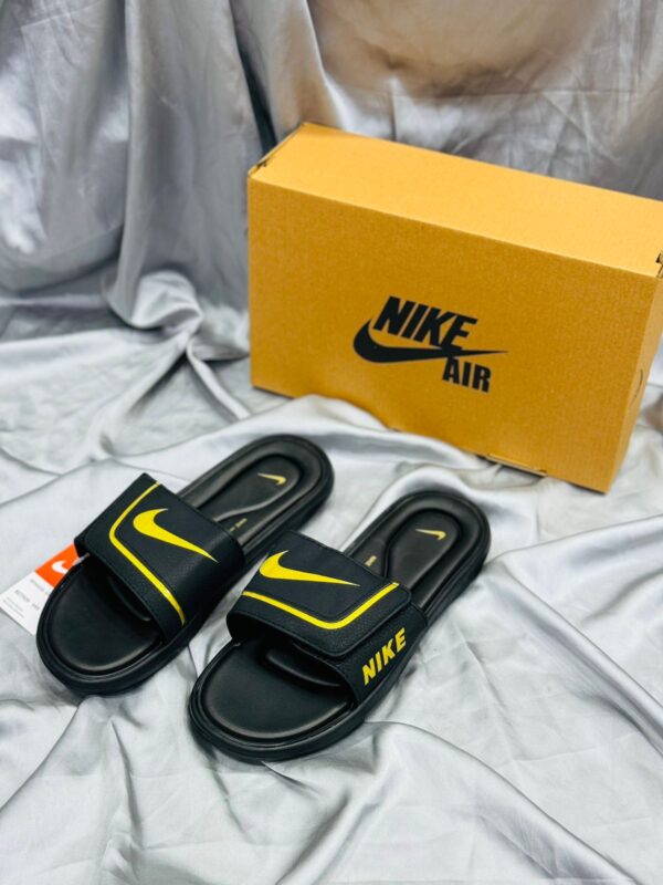Nike Slides - Image 4