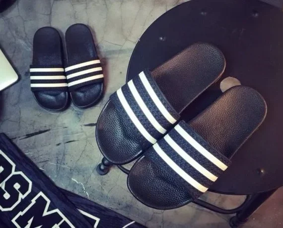 Adidas Adilette Slides