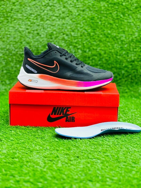 Nike Air Zoom Guide 10 - Image 2