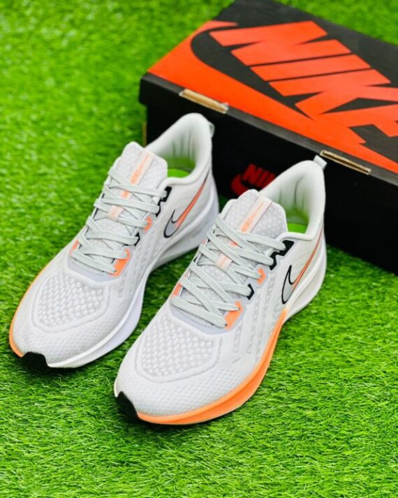 Nike Air Zoom Vomero 38x Shoes