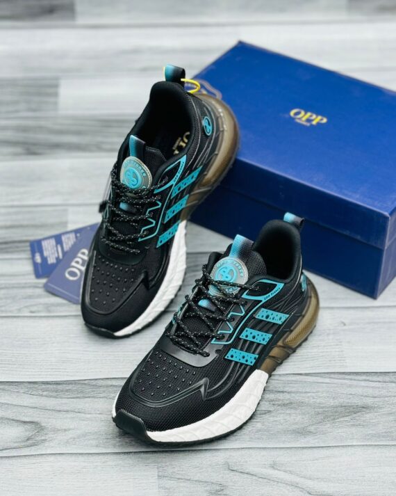 Adidas Adistar Sneakers