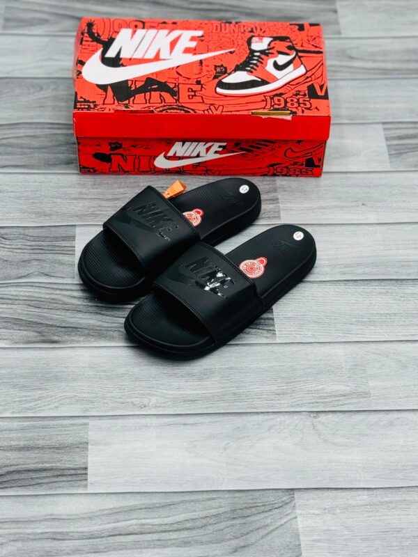 Nike Fashion Outdoor Non-Slip Summer Slippers - Image 4